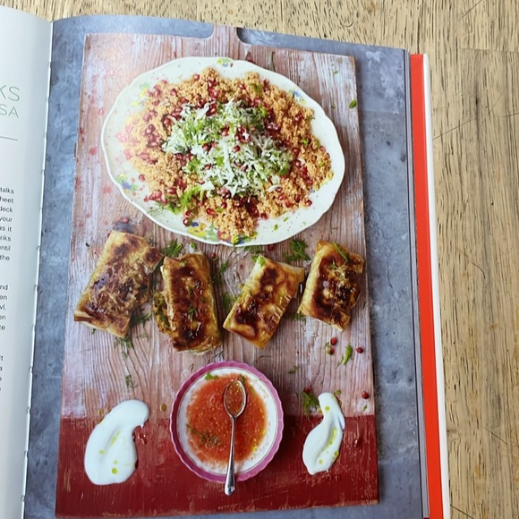 Jamie's 15 Minute Meals by Jamie Oliver - Picture 6 of 7